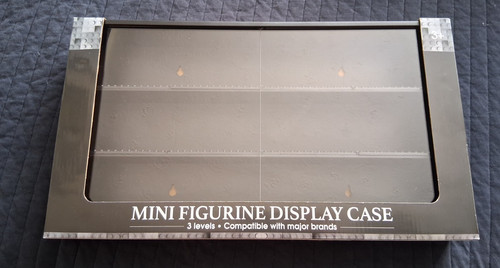 Smyths mini figure display - mini,