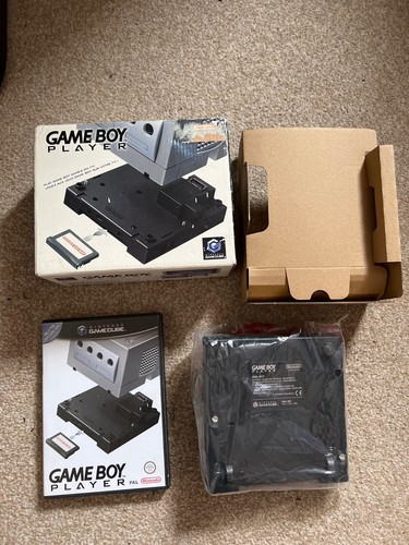 Gamecube gameboy player with - gameboy,