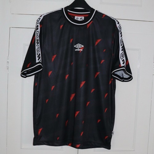 Umbro shirt small carling - umbro,