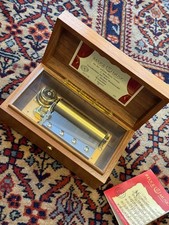SUPERB Condition Reuge Music Box 3/50 Strauss