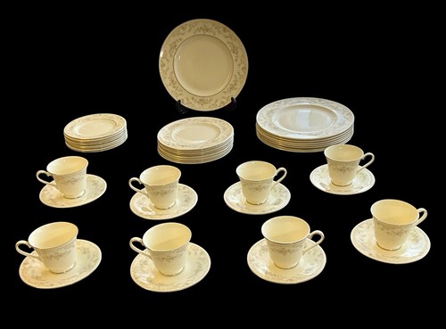 Royal doulton diana piece - royal,