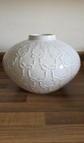 Marks spencer white - &,