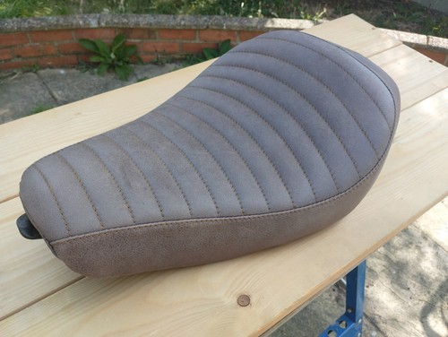 Harley davidson seat saddle - davidson,