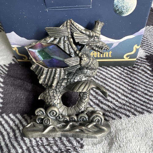Myth and magic - tudor, mint