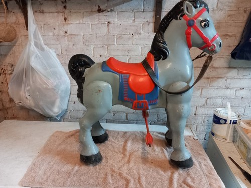Vintage 1940s mobo bronco - vintage,