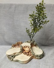 Pendelfin ‘Picnic Stand ‘