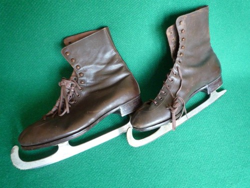 Vintage ice skating leather - ice,
