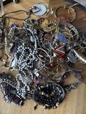 Vintage modern broken - vintage/modern,