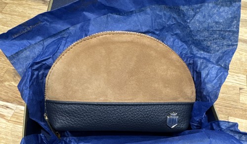 Bnib fairfax favor - favor, /