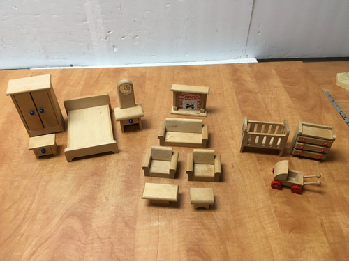 Vintage wood dollhouse - wood,