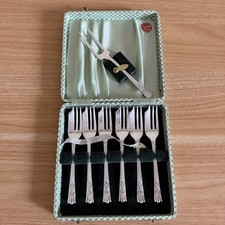 Vintage Mid-Century Yeoman