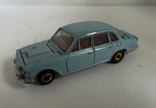 Dinky toys 135 triumph - toys,