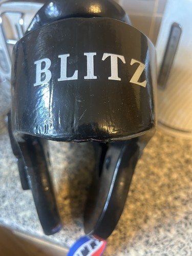 Blitz martial arts head - blitz, guard