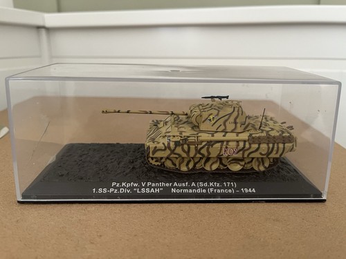 A183 kpfw panther - ,