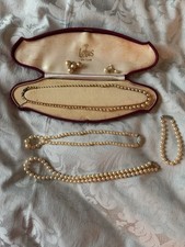Vintage Pearl Collection