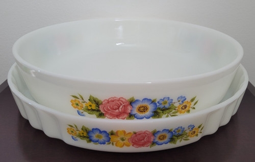 Vintage 1980s pyrex - vintage,