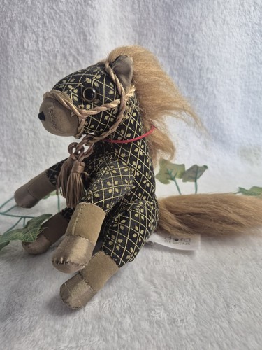 Dora designs gem horse - designs, horse"