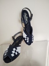 Vintage Sun-Ways Navy & White