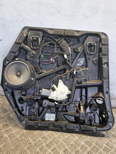 Mercedes vito w447 window - mercedes,