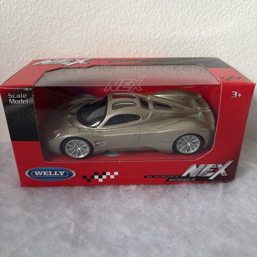 Pagani scale model diecast - scale,