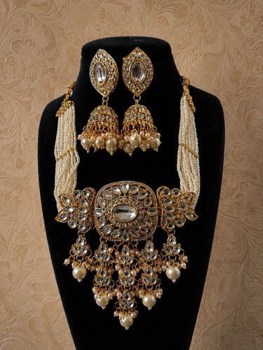 Kundan jewellery set - kundan,
