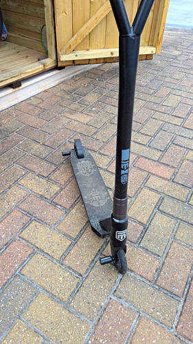 Mongoose elite stance - mongoose, stunt