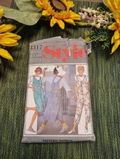 Style Sewing Pattern 4317