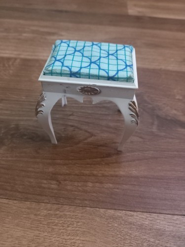 Vintage sindy dressing table - vintage,
