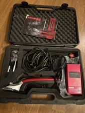 Liveryman Black Beauty Mains Horse Clipper With Lithium-Ion Battery Pack