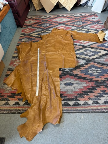 Large leather piece tan - large,