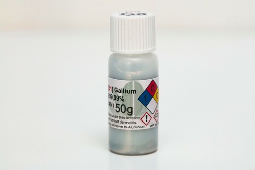 Low melting point metal - low,
