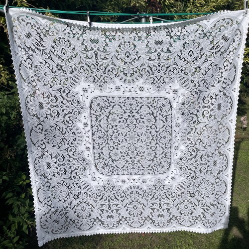 Vintage white polyester lace - polyester,