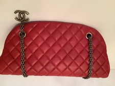 CHANEL Just Mademoiselle Bag