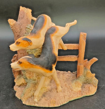 Aynsley MasterCraft Hand Painted “Hunting Hounds” Figurine England c.1980
