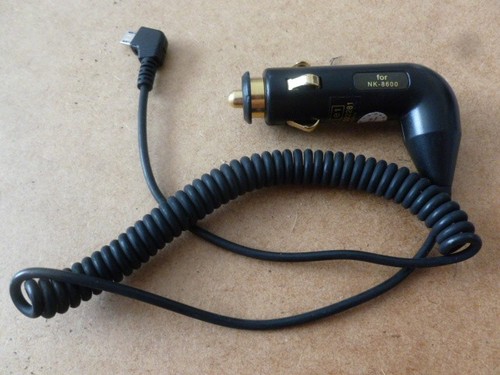 Nokia 8600 car charger - car,