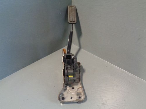 Throttle accelerator pedal - throttle,
