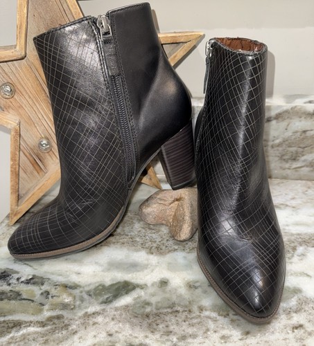 Tamaris black leather embossed - black,