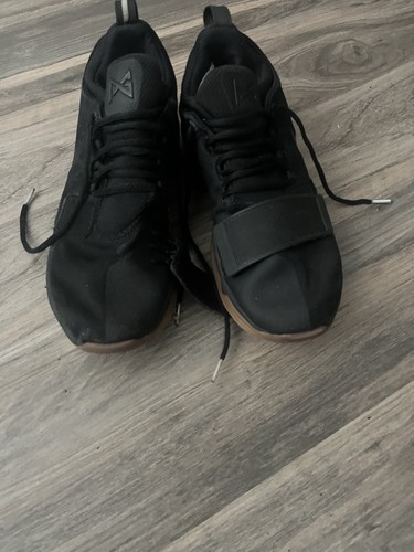 Nike black gum size - 1,