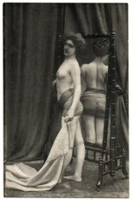Plain Back Glamour, Erotic, Risque, Nude Postcard - Naked Lady & Mirror.