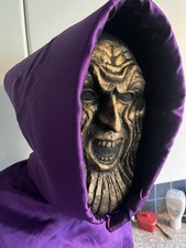 Who scale prop masque - scale,