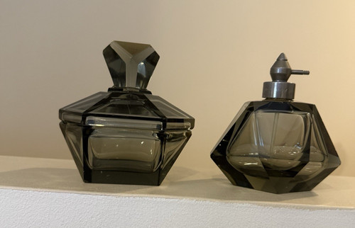 Art deco smokey gray glass - deco,