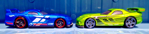 Hot wheels dodge viper - wheels,