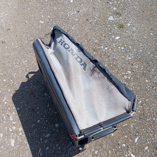 Honda hrx476 petrol mower - honda,