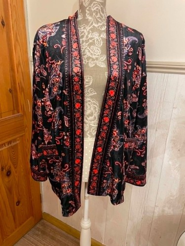 Bnwt monsoon velvet - monsoon, heritage