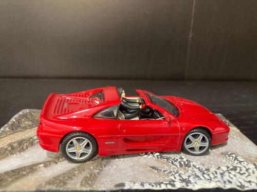 Ferrari 355 - , scrapyard)