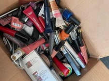 Makeup And Skincare Bundle -