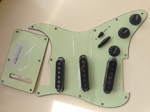 Scratch plate pickguard p up - scratch, p/up
