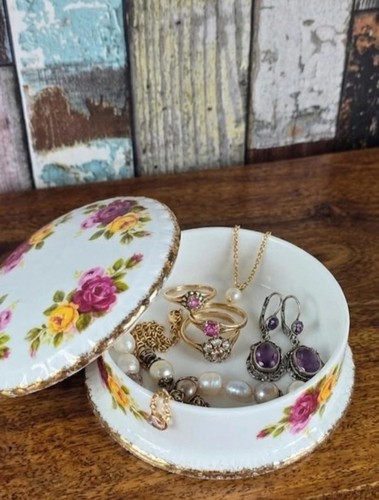 Vintage stunning cottage rose - cottage,