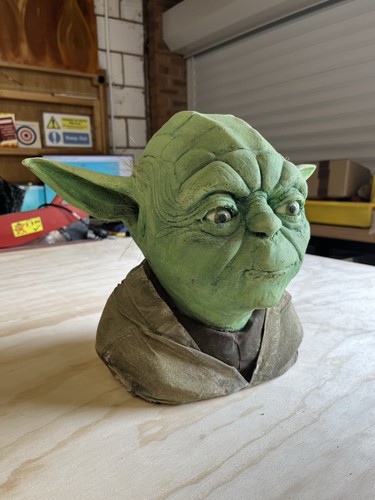 Yoda bust custom foam - bust,,