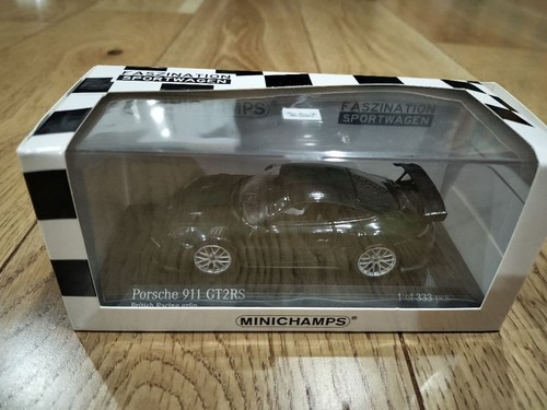 Minichamps porsche 911 gt2 - 911, rs